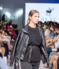 Noir Drape